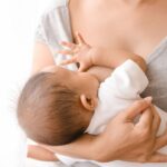 国立駅徒歩3分の歯医者、国立深澤歯科クリニックで、授乳期に歯がもろくなる原因と口内環境の維持を助けるオーラルケアを解説